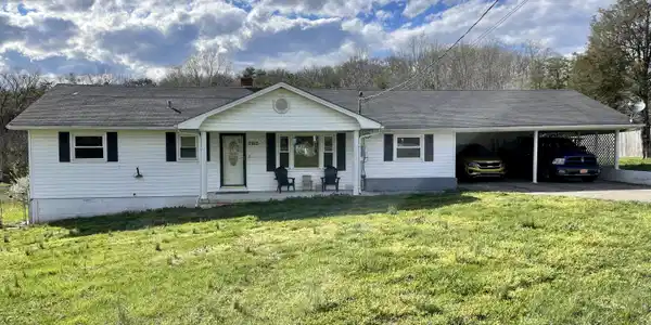 2912 Cedar Grove Road