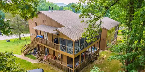 15-3 Woodson Bend Resort