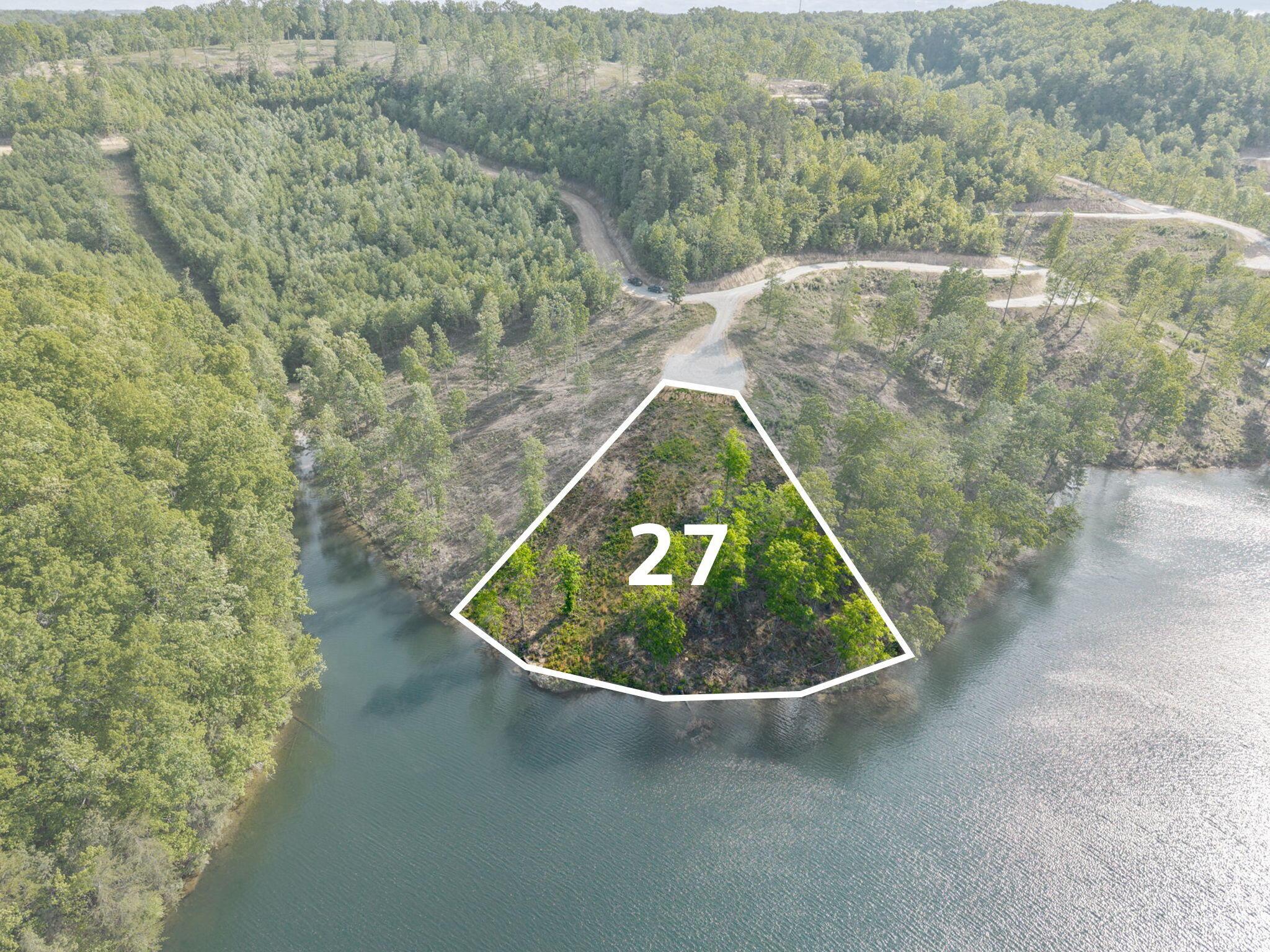 Image 4: LOT 27