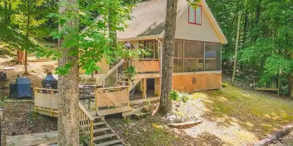 62 John Drive