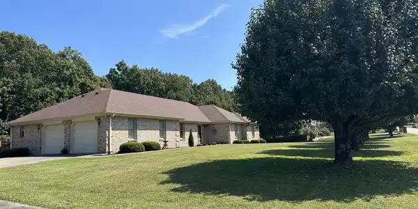 400 Horizon Hill Drive