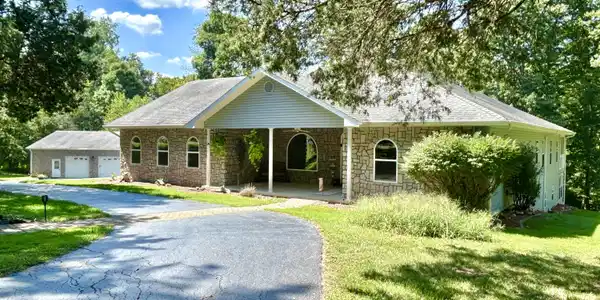 172 Lantern Way
