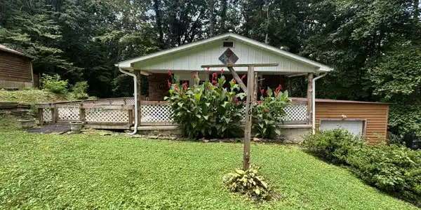 1761 Jasper Bend Road