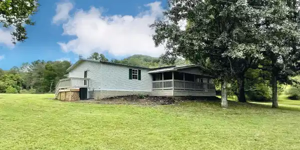 2250 Omega Park Road