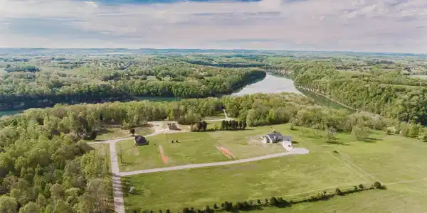 22 Grand Trace