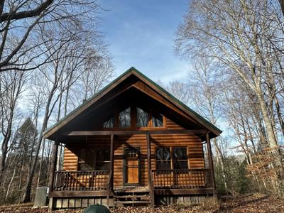 433 Woodlands Drive