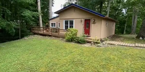 81 Hideaway Court