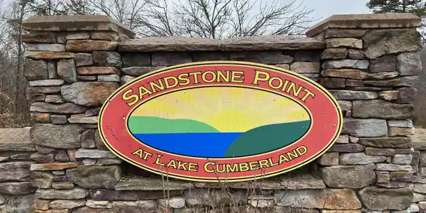 22 Sandstone Point Trail