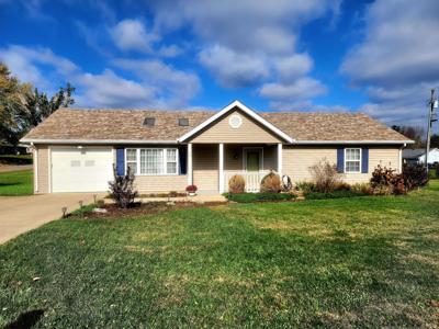 401 Oak Grove Lane