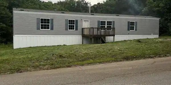 463 Bend of The Lakes Road