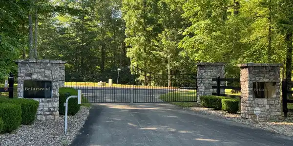 4 Village Court