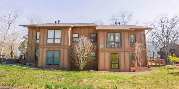 12-4 Woodson Bend Resort