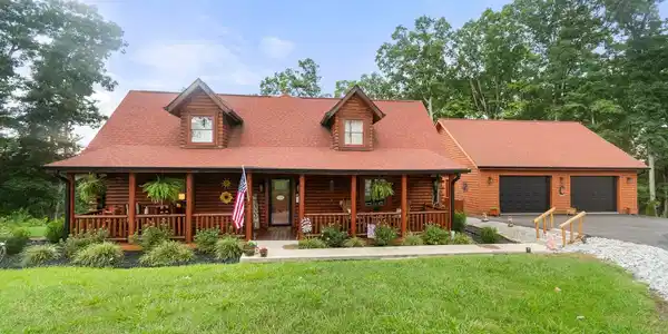 396 Laurelwood Drive