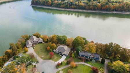 33 Highview Circle