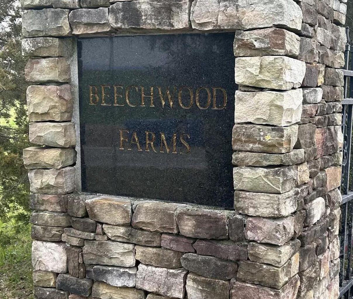 Image 2: 700 beechwood farms