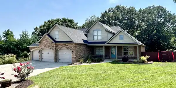 84 White Tail Court