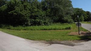 114 Twin Rivers Circle