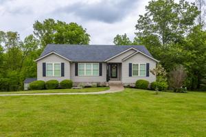 233 Lakeland Drive