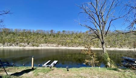 2000 Wells Landing Road