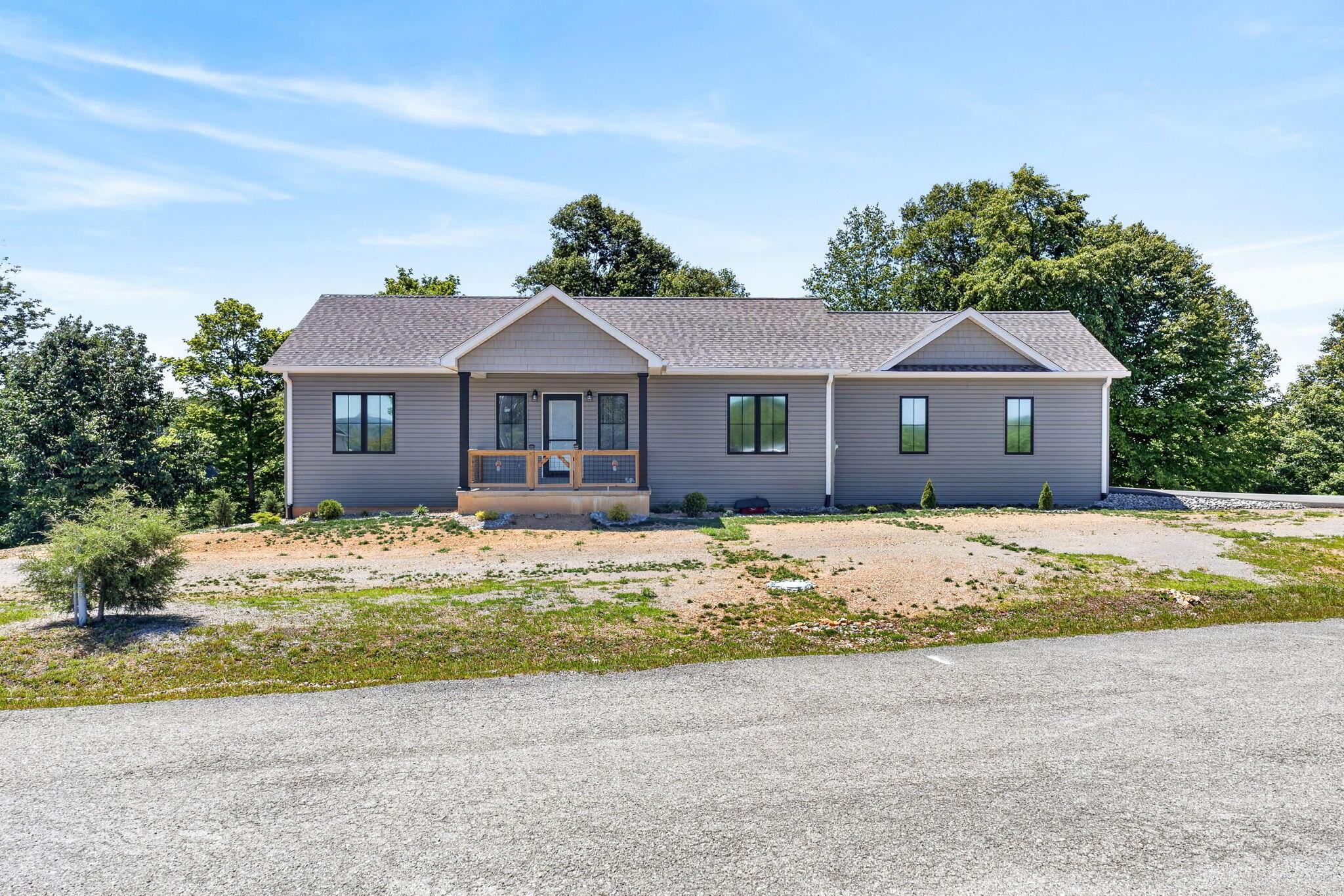 Image 2: 2-web-or-mls-944 Lakepoint Dr_003_TNPC