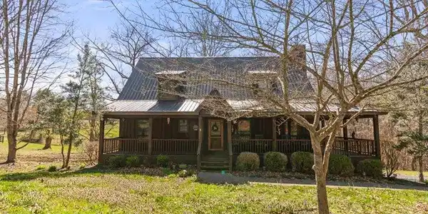 130 The Village Drive