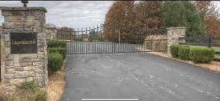 18 The Village Drive