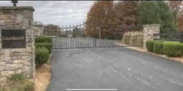18 The Village Drive