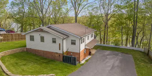 1854 KY Highway 790