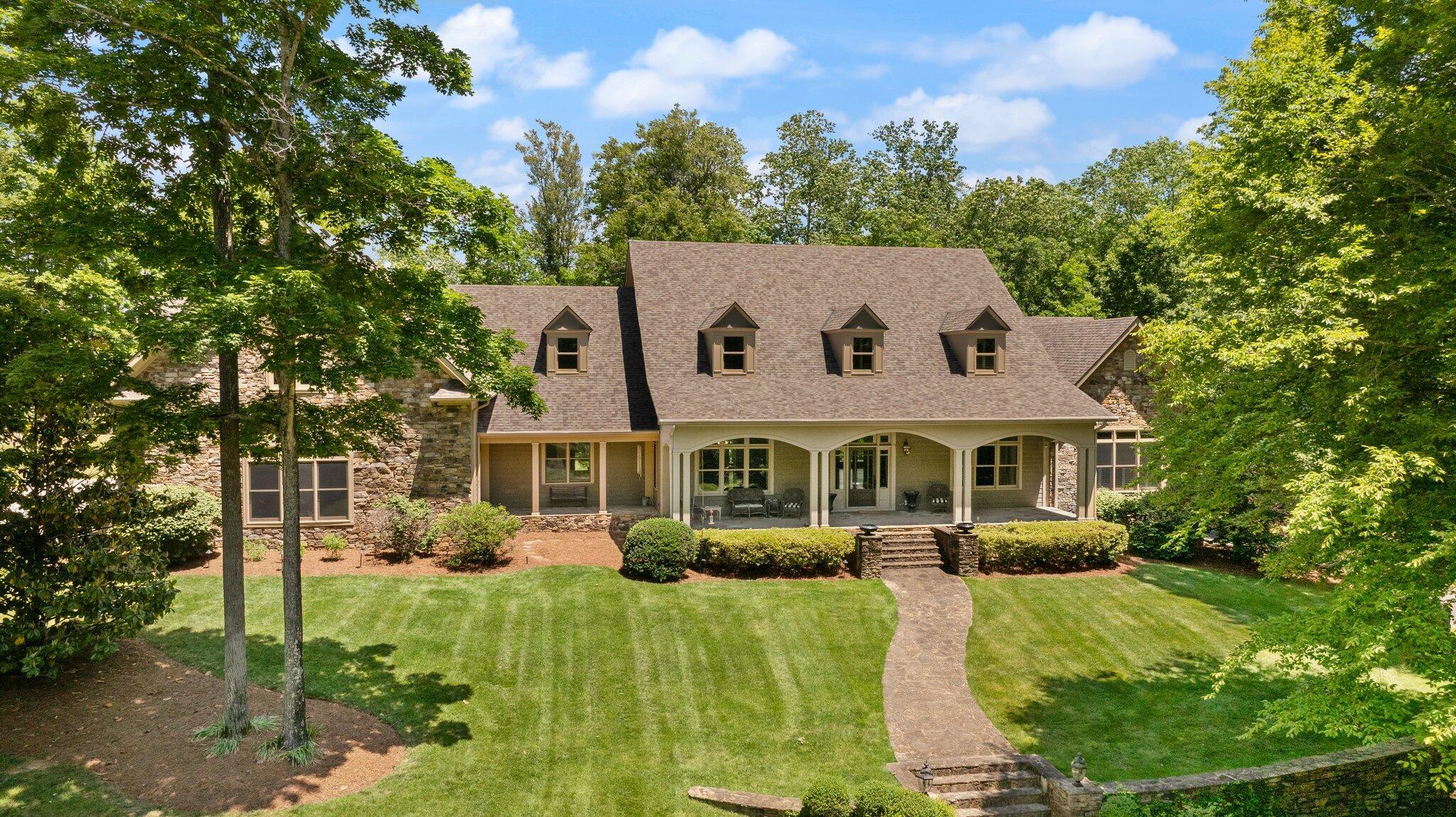 Image 4: 178-web-or-mls-DJI_20250522135855_0165_D