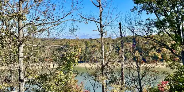 139 Retreat Point