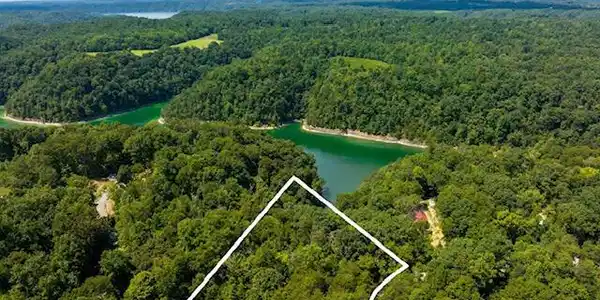 lot 42-43 Pine Tree Road