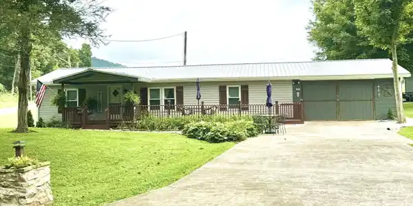 1280 Stonegate Drive