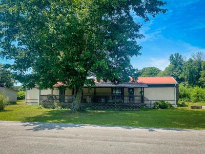 125 Lakeview Drive
