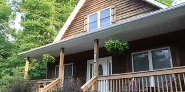 246 CLOVER LEAF Circle