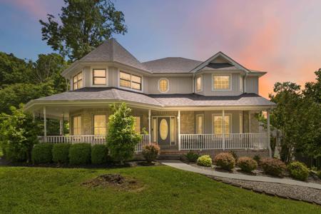 414 Lake Forest Drive