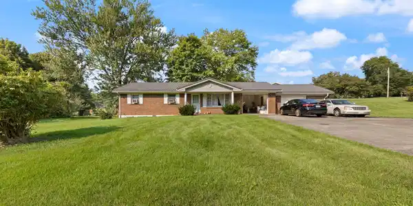 Image 2: 43-web-or-mls-2W0A0495
