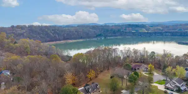 100 Lake Walk Drive
