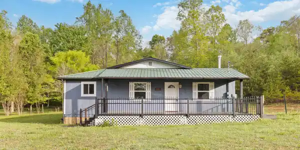 623 Lazy Trail Road