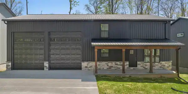 390 Peach Tree Lane