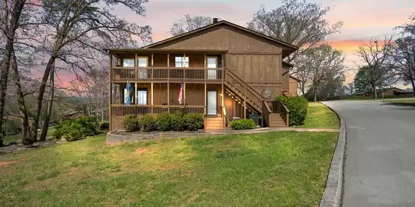 21-1 Woodson Bend Resort