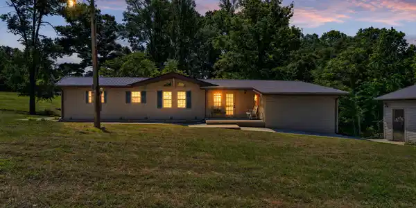 Image 2: 2-web-or-mls-308n Dale Hollow Rd tw-002