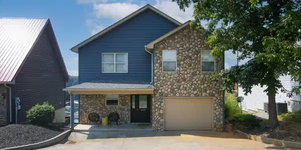 889 Hideaway Drive
