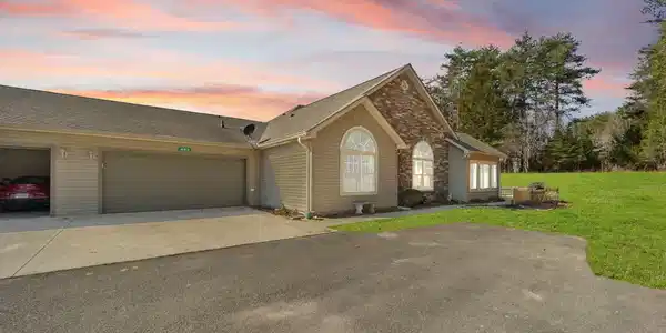 423 Deer Lake Place