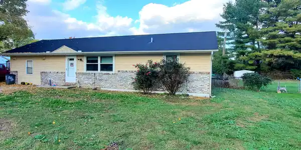 5209 Maple Grove Drive