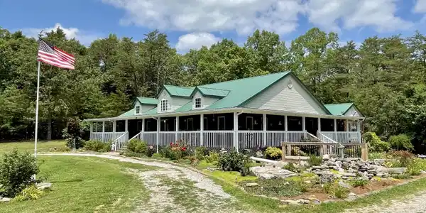 2576 Aderholt Road
