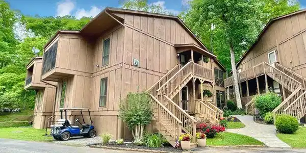 43-4 Woodson Bend Resort