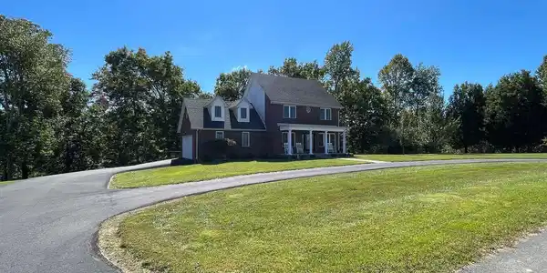 222 Stephens Point Road