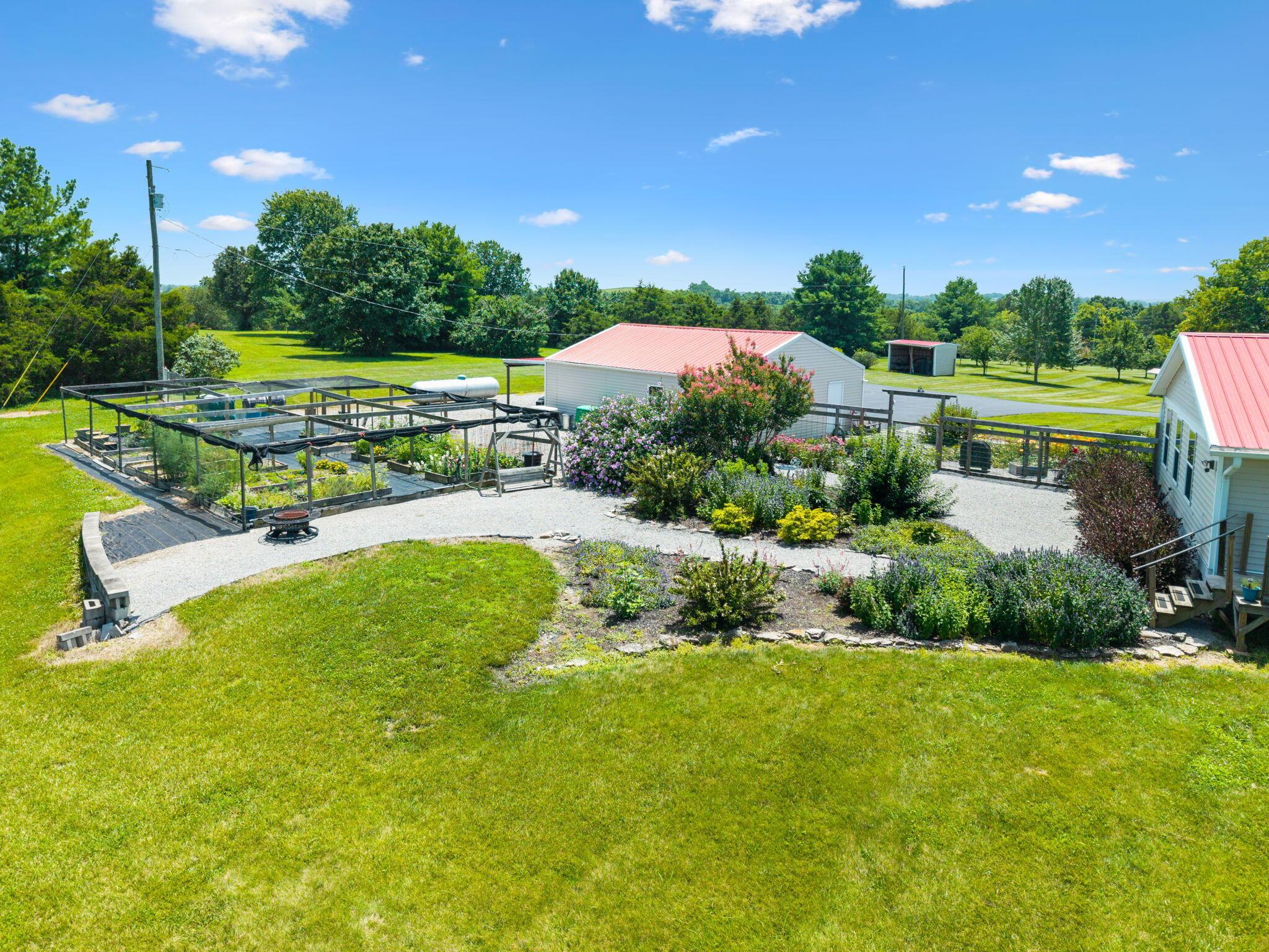 Image 4: Paradise Camp, Kentucky For Sale 16
