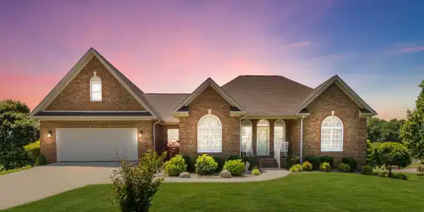 276 Taylor Circle