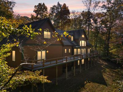 270 Wondering Woods Drive